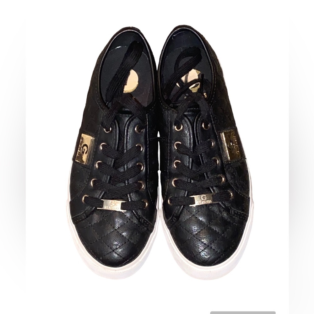 G by Guess quilted leather shoes